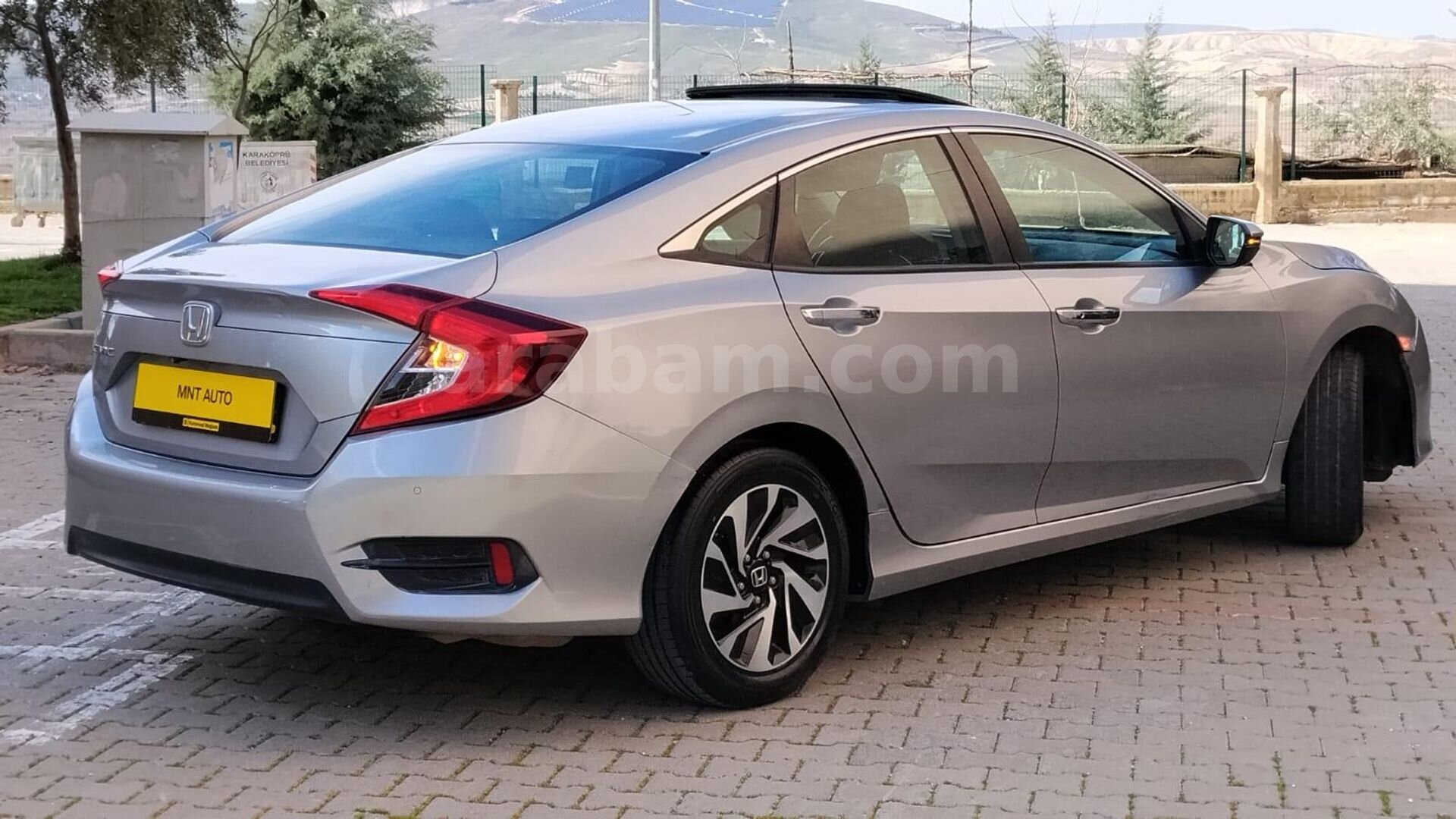 Galeriden Honda Civic 1.6i VTEC Eco Executive 2017 Model Şanlıurfa 6