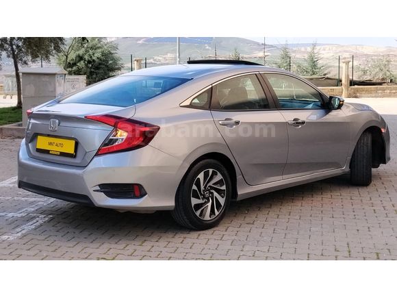 Galeriden Honda Civic 1.6i VTEC Eco Executive 2017 Model Şanlıurfa