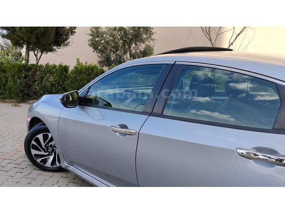 Galeriden Honda Civic 1.6i VTEC Eco Executive 2017 Model Şanlıurfa