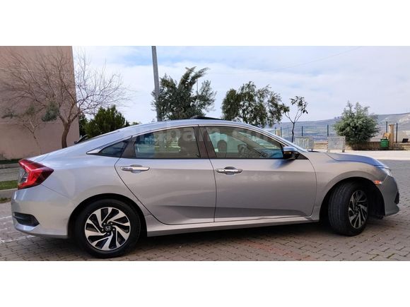 Galeriden Honda Civic 1.6i VTEC Eco Executive 2017 Model Şanlıurfa