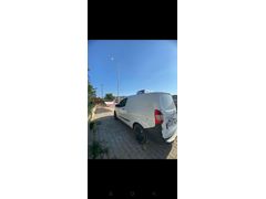Sahibinden Ford Tourneo Courier 1.5 TDCi Trend 2022 Model