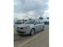 Sahibinden Renault Grand Scenic 1.5 dCi Privilege 2007 Model  Osmaniye