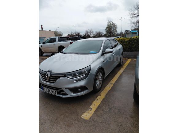 Sahibinden Renault Megane 1.5 dCi Touch 2018 Model