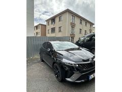 Kamu personelinden Clio 1.0 TCe Techno Esprit Alpine 2024 Model GSR2 paket 9800 km de tertemiz garaj arabası