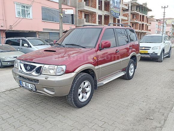 ŞENTÜRKLERDEN NİSSAN TERRANO 4×4 YENİ MUAYENE BAKIMLI