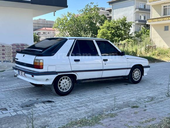 ŞENTÜRKLERDEN R 11 Flash Peşinatsız Karta 12 Taksit 