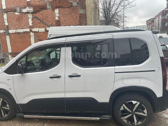 Sahibinden Peugeot Rifter 1.5 BlueHDI GT 2025 Model