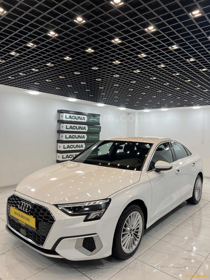 Galeriden Audi A3 Sedan 35 TFSI Advanced 2022 Model İstanbul 52.500 km Beyaz 2