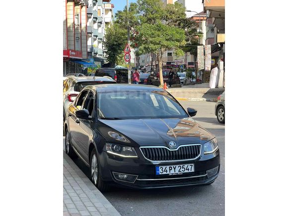 Sahibinden Skoda Octavia 1.6 TDI Elegance CR 2015 Model 