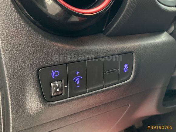 OTTOMOBİLE 2020 HYUNDAI KONA 1.6 CRDI ELITE SMART OTOMATİK..