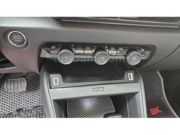 Sahibinden Citroen C4 X 1.2 PureTech Max 2025 Model  6.001 km Yeşil