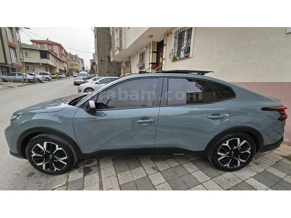Sahibinden Citroen C4 X 1.2 PureTech Max 2025 Model  6.001 km Yeşil