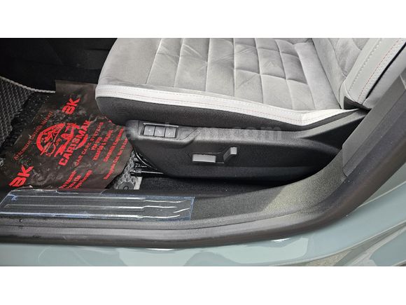Sahibinden Citroen C4 X 1.2 PureTech Max 2025 Model  6.001 km Yeşil