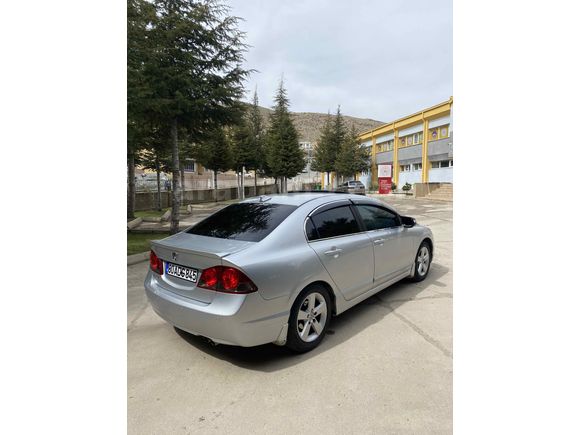 Sahibinden Honda Civic 1.6i VTEC Elegance 2009 Model 