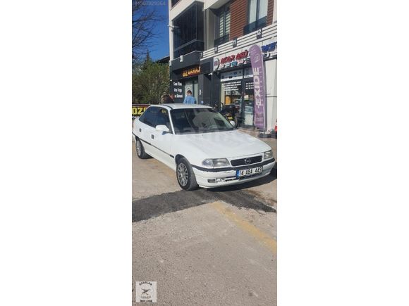 EMSALSİZ TEMİZLİKTE FULL BAKIMLI GÖRÜLMEYE DEĞER ARAÇ KLİMALI MO
