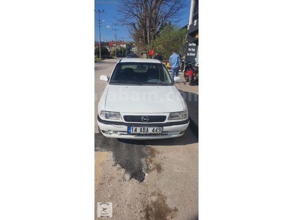 EMSALSİZ TEMİZLİKTE FULL BAKIMLI GÖRÜLMEYE DEĞER ARAÇ KLİMALI MO