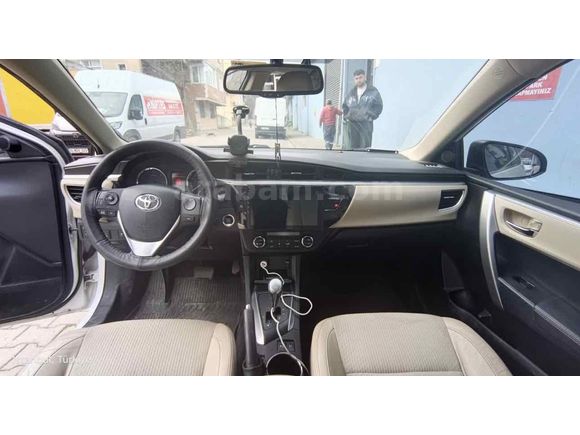 Sahibinden Toyota Corolla 1.4 D-4D Premium 2014 Model 