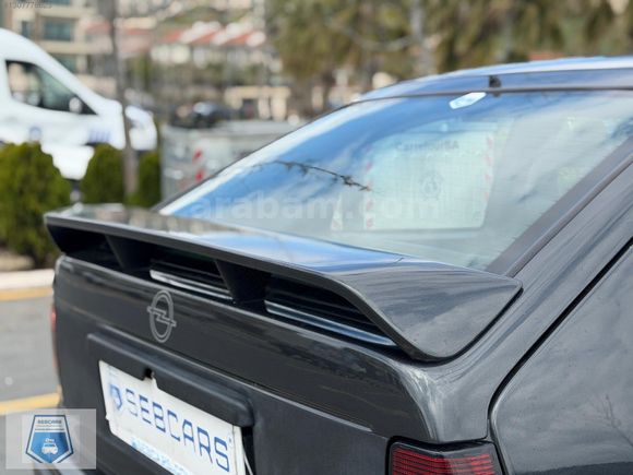 SEBCARS'DAN KUSURSUZ MEŞHUR KDS17 OPEL KADETT GSi