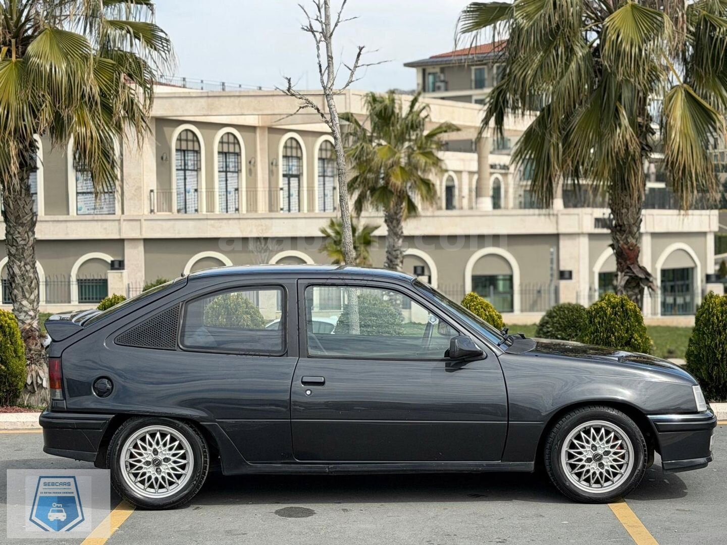 Galeriden Opel Kadett 2.0 1990 Model İstanbul 200.000 km Siyah 4