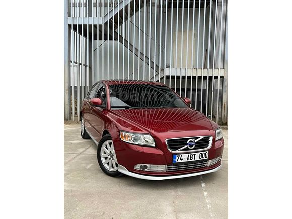  Volvo S40 1.6 D2 2011 6 ileri ful Emsalsiz