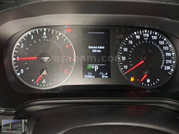 RENAULT GÜRSES'DE 2022 MEGANE 1.3 TCE JOY EDC %0,99 KREDİ