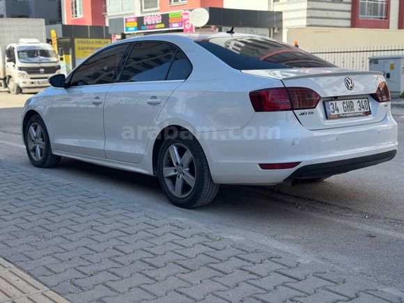 Sahibinden Volkswagen Jetta 1.6 TDi Highline 2013 Model 