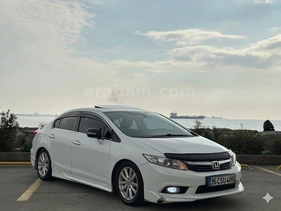 Sahibinden Honda Civic 1.6i VTEC ECO Elegance 2014 Model 