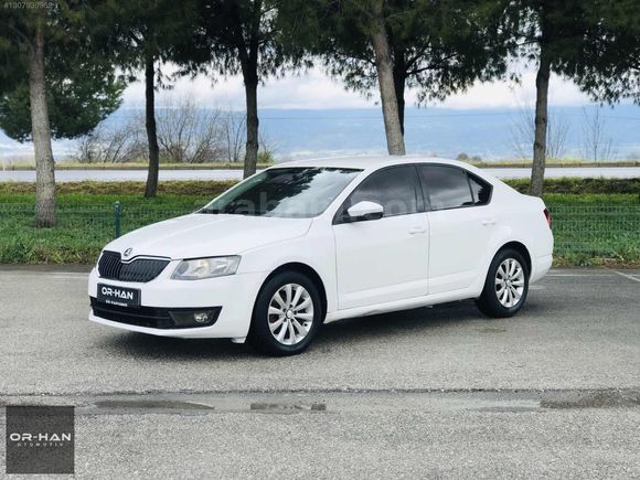 2014-172.000 KM-YORGUNLUK TESBİT-568 LT GENİŞ BAGAJ HACMİ