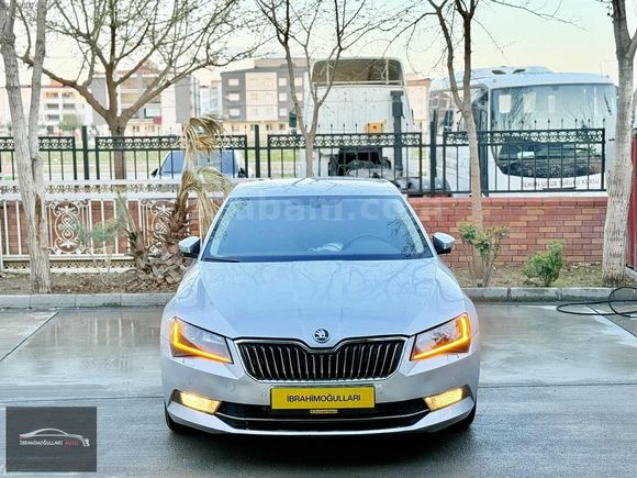 İBRAHİMOĞULLARI AUTO'DAN SKODA SUPERB DÜŞÜK KİLOMETRE!!!