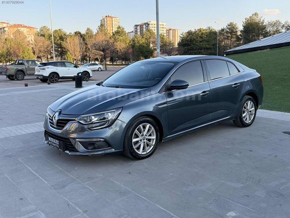 2018 RENAULT MEGANE 1.5DCI TOCH 185 BİN KM de HASAR KAYDI YOK