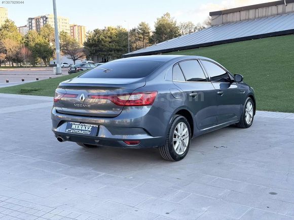 2018 RENAULT MEGANE 1.5DCI TOCH 185 BİN KM de HASAR KAYDI YOK