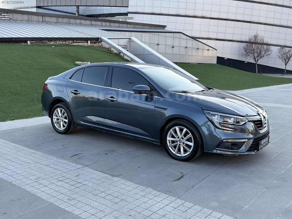 2018 RENAULT MEGANE 1.5DCI TOCH 185 BİN KM de HASAR KAYDI YOK
