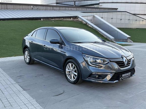 2018 RENAULT MEGANE 1.5DCI TOCH 185 BİN KM de HASAR KAYDI YOK