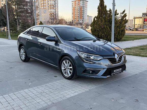 2018 RENAULT MEGANE 1.5DCI TOCH 185 BİN KM de HASAR KAYDI YOK