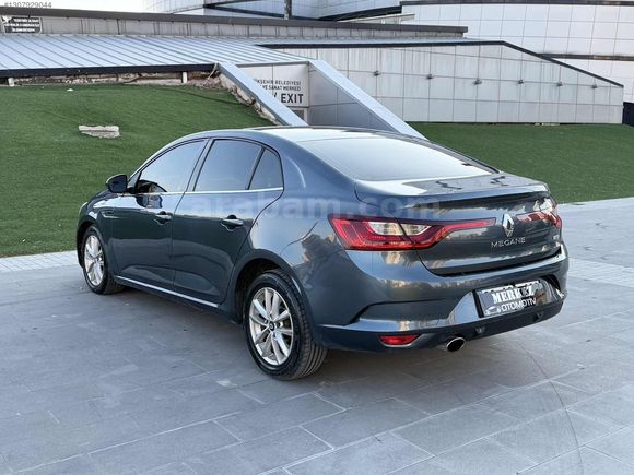 2018 RENAULT MEGANE 1.5DCI TOCH 185 BİN KM de HASAR KAYDI YOK