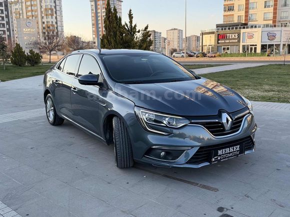 2018 RENAULT MEGANE 1.5DCI TOCH 185 BİN KM de HASAR KAYDI YOK