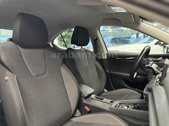 FLİES MOTORS'DAN 2024 130'BİN KM OCTAVİA 1.0TSİ ELİTE HATASIZ