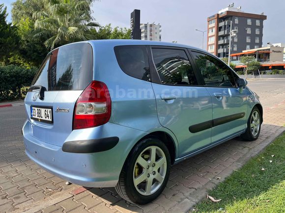 Masrafsız  Maviş  Honda Jazz 1.4 ES 2004 Model 