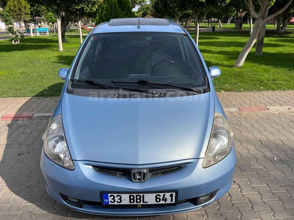 Masrafsız  Maviş  Honda Jazz 1.4 ES 2004 Model 