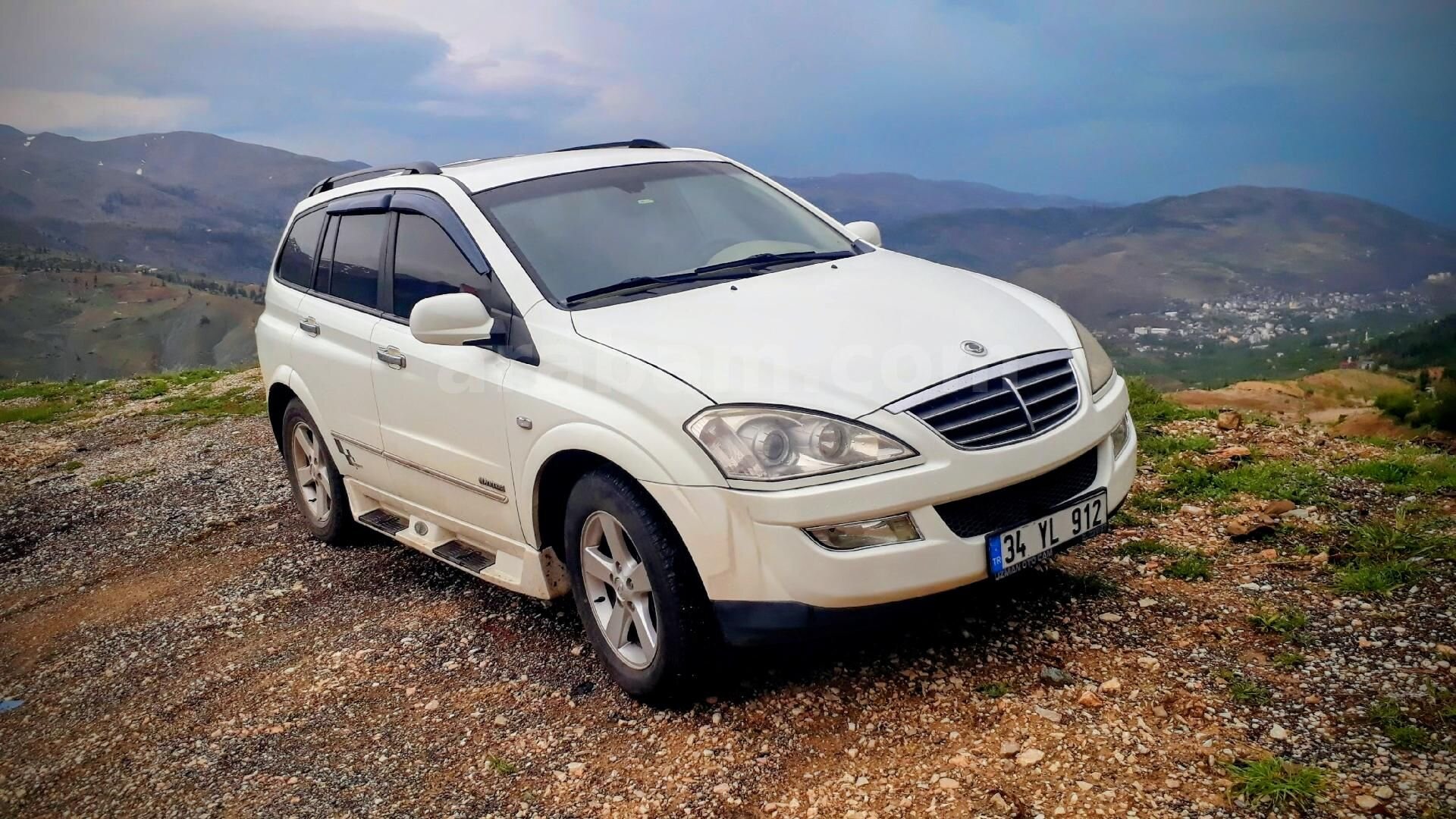 Sahibinden KGM SsangYong Kyron 2.0 L XDI Limited 4x4 2011 Model Aksaray 244.000 km Beyaz 5