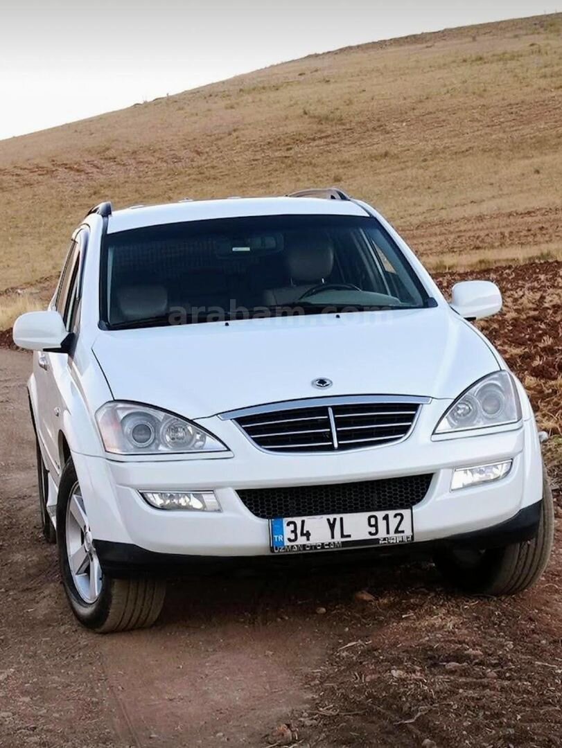 Sahibinden KGM SsangYong Kyron 2.0 L XDI Limited 4x4 2011 Model Aksaray 244.000 km Beyaz 6
