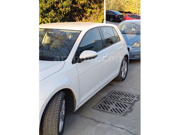 Sahibinden Volkswagen Golf 1.2 TSi Midline Plus 2015 Model  164.000 km Beyaz