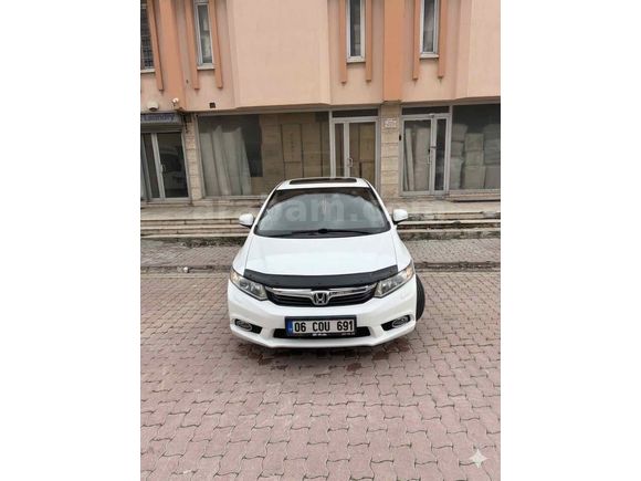 Sahibinden Honda Civic 1.6i VTEC ECO Elegance 2013 Model 