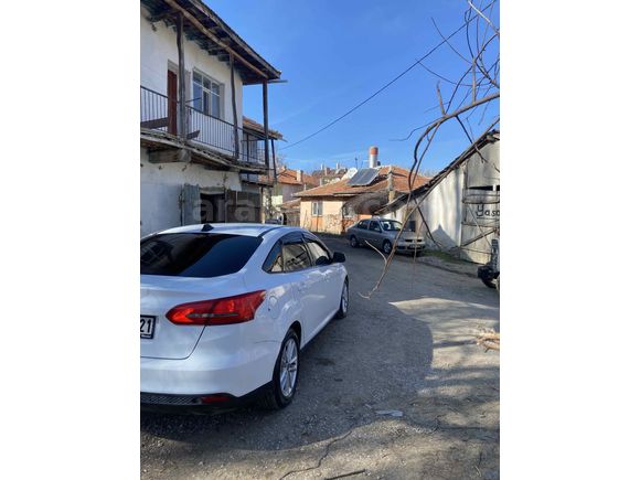 Sahibinden Ford Focus 1.6 TDCi Trend X 2015 Model 