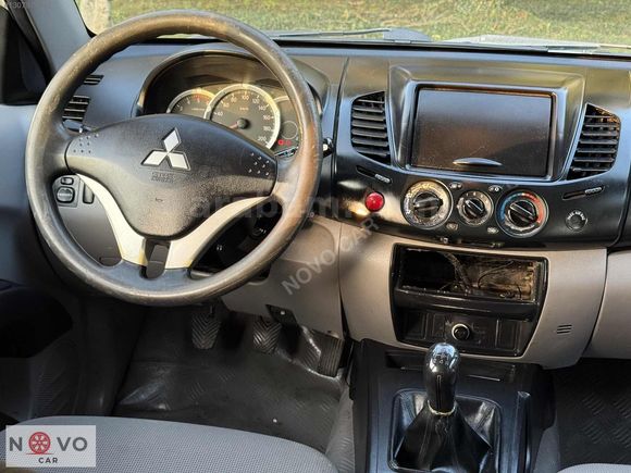Mitsubishi L200 Invite 2.5 4x2 Manuel 2011 ModeL KK Kredi İmkanı