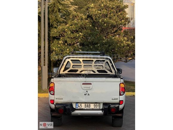 Mitsubishi L200 Invite 2.5 4x2 Manuel 2011 ModeL KK Kredi İmkanı