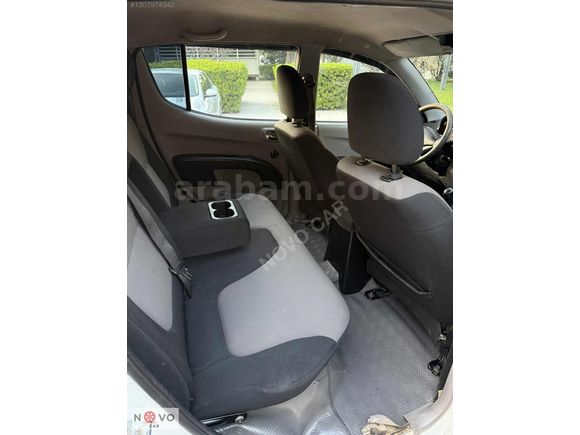 Mitsubishi L200 Invite 2.5 4x2 Manuel 2011 ModeL KK Kredi İmkanı