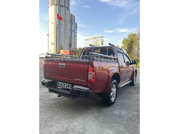 HATASIZ BOYASIZ. ISUZU LİMİTED 4*4
