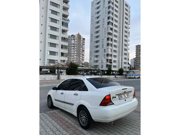 Sahibinden Ford Focus 1.6 Ambiente 2001 Model 