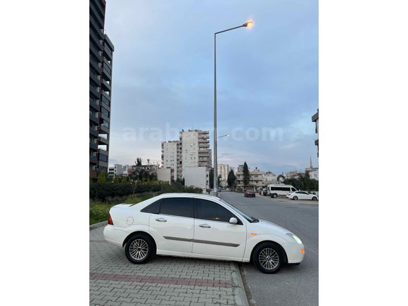 Sahibinden Ford Focus 1.6 Ambiente 2001 Model 